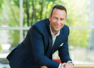 MANAGING CHANGE ON THE PATH TO RECOVERY