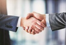 MakeMyTrip and Amazon Pay form strategic tie-up to offer travel services