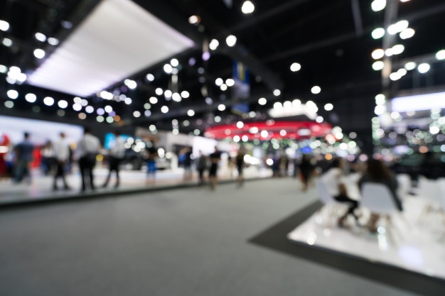 blur-defocused-background-public-exhibition-hall_43552-25