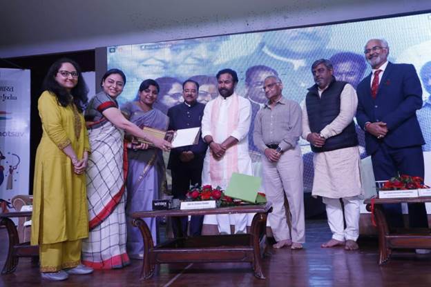 shri-g-kishan-reddy-launches-the-digital-platform-e-marketplace-as-part-of-digital-tourism-solution-for-iitfs-iitgs-3