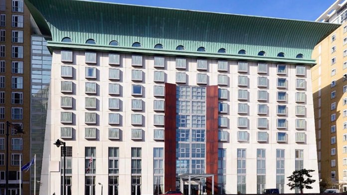 ihg-brings-vc-to-london-with-canary-wharf-signing-image