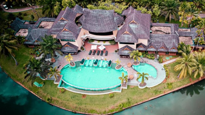 resort_image